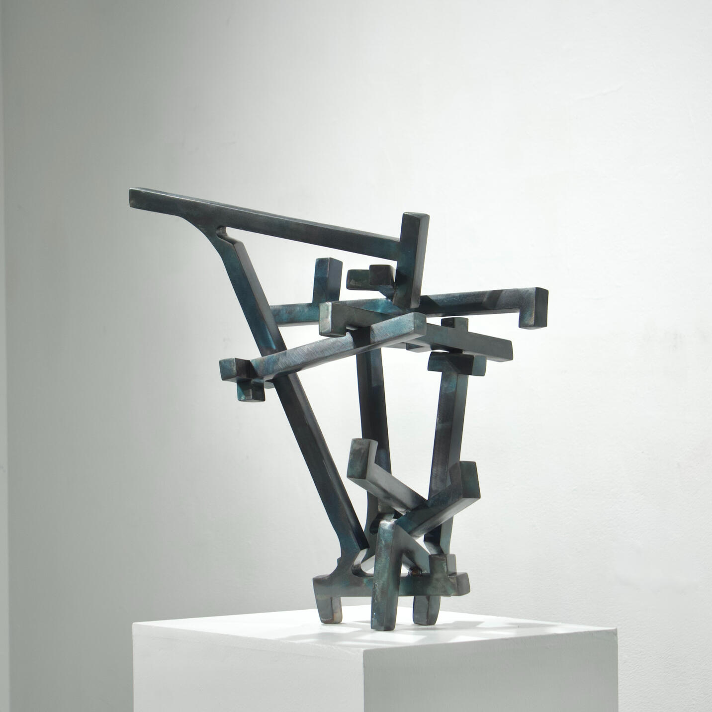 Foreman. 22x15x18in, steel, 2024.